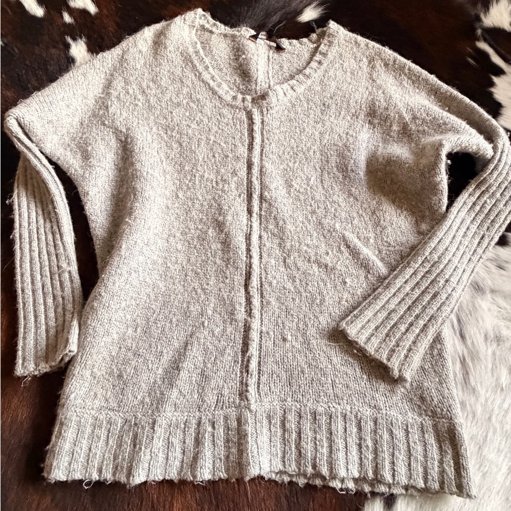 BCBG sweater